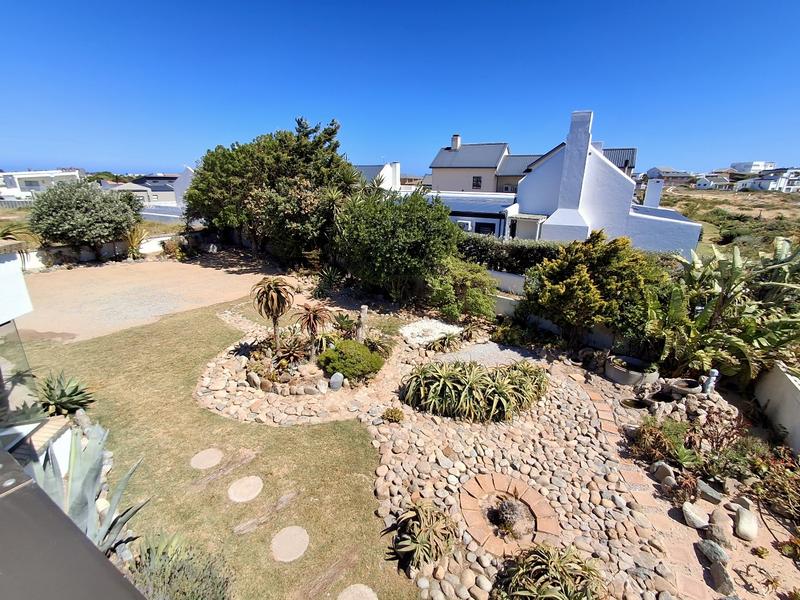 4 Bedroom Property for Sale in Britannia Bay Western Cape